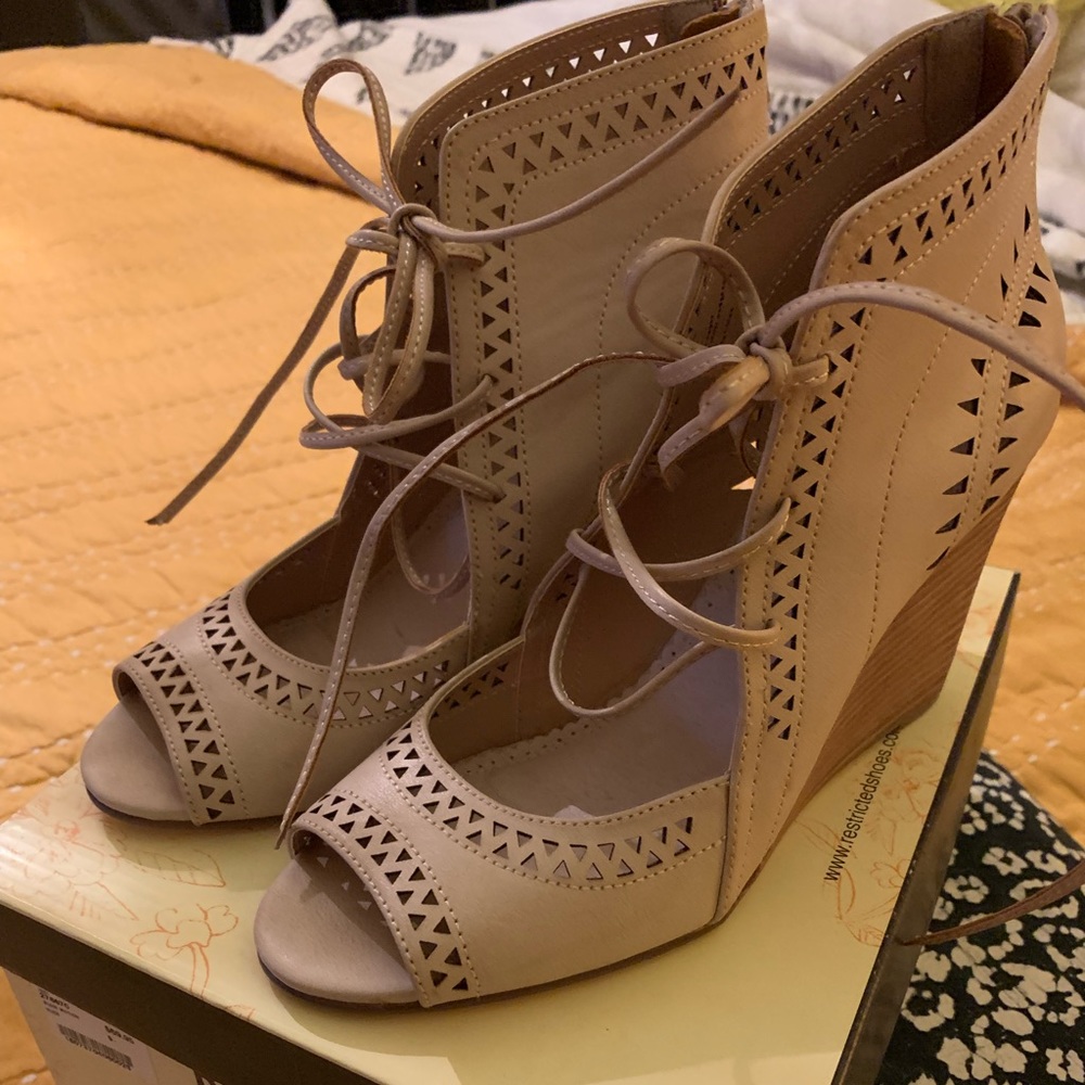Lace up cream colored lace wedge